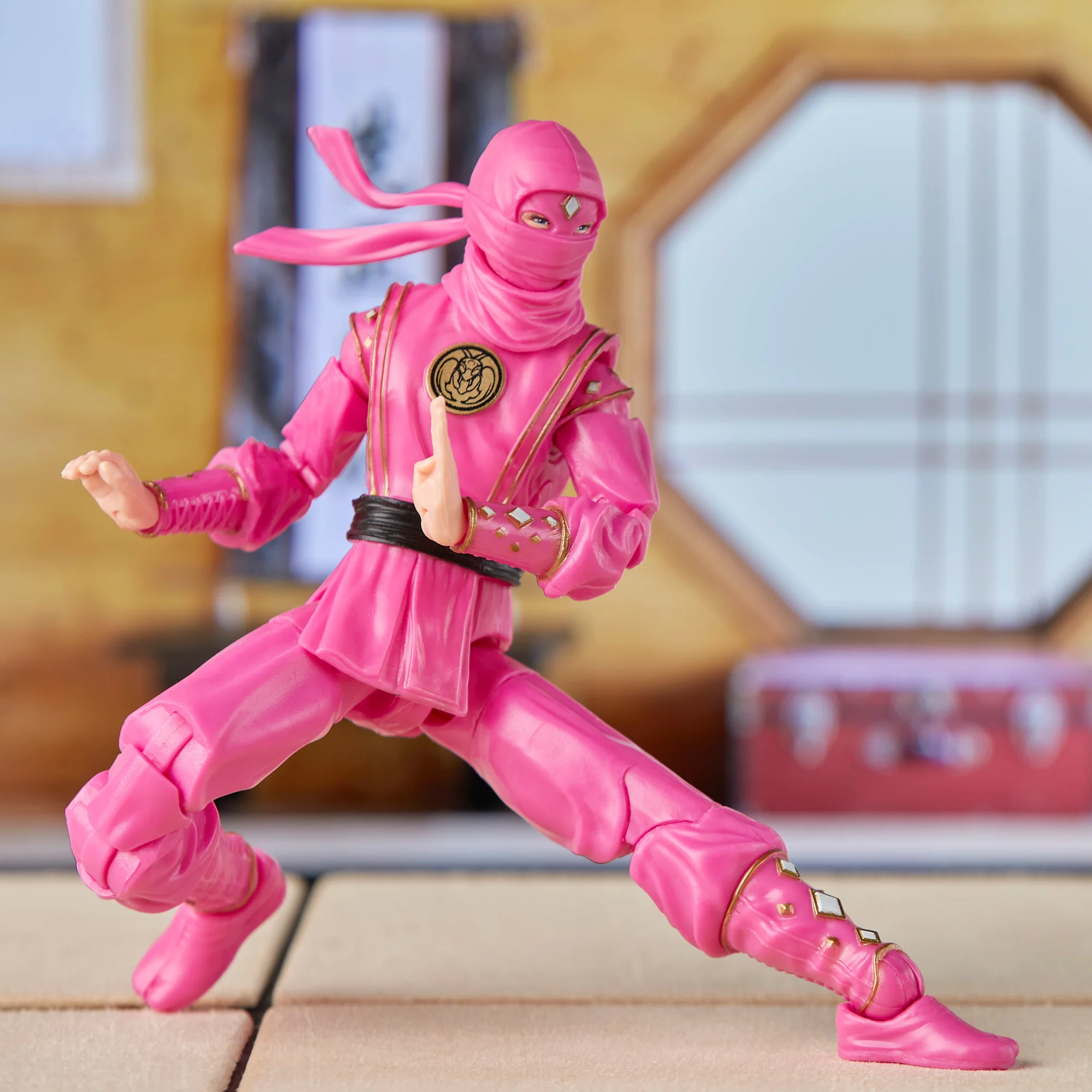 Power Rangers X Cobra Kai Lightning Collection Samantha Larusso Pink Mantis Ranger - Image 4