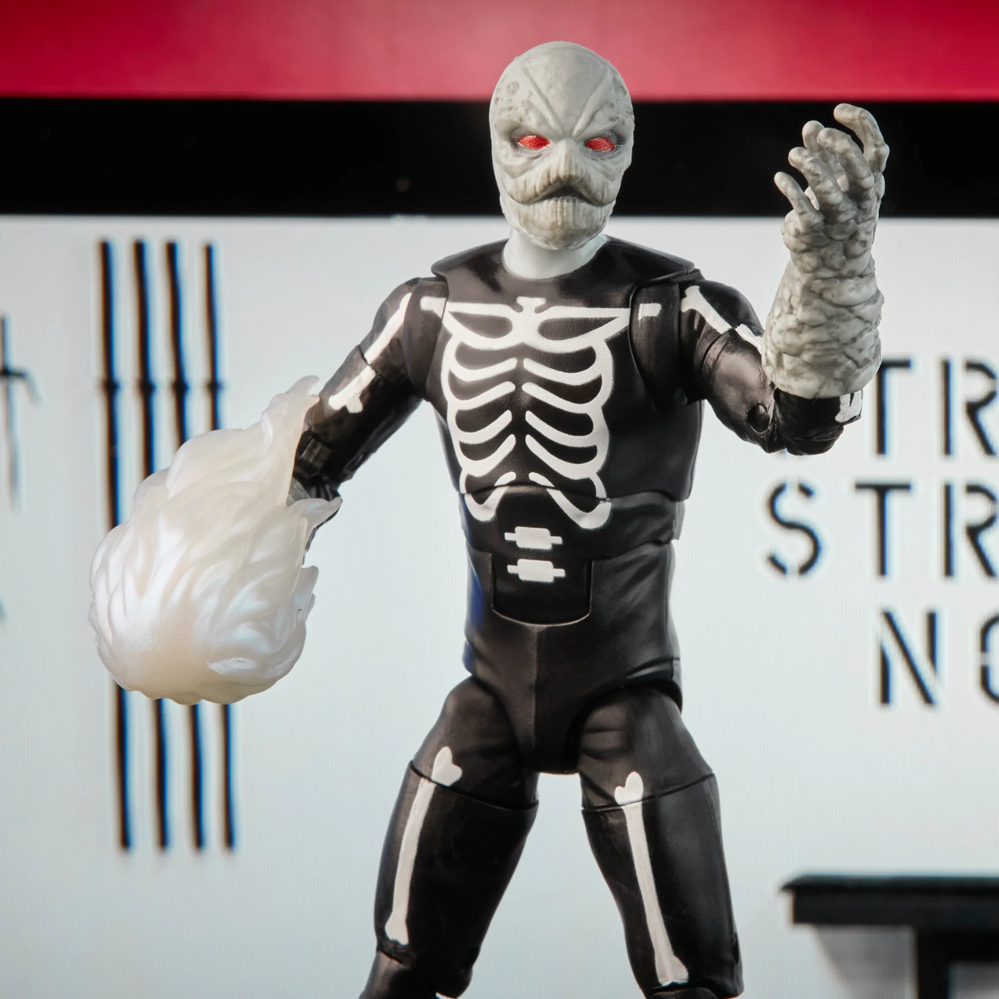 Power Rangers X Cobra Kai Lightning Collection Skeleputty - Image 4